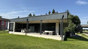 Expose Traumhafter Erstbezug: Moderner Bungalow mit ca 200m² in Breitwiesen für 699.000 €!
