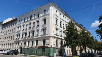 Expose Eckzinshaus in Penzing mit Erweiterungspotential