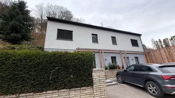 Expose Modernes Einfamilienhaus (Baujahr 2022) mit Pool, Saunahaus &amp; Lift in der begehrten Pöstlingberg-Region