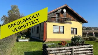 Expose Natur pur: Kleines Haus im Grünen mit großem Garten.