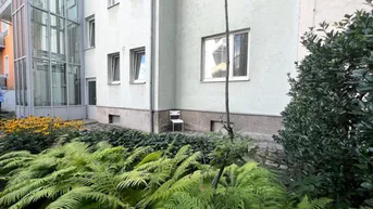 Expose Helle und geräumige 3 - Zimmer Wohnung in ruhiger Nebenstraße mit grünem Innenhof