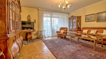 Expose Zentral gelegene, repräsentative Eigentumswohnung mit Loggia und Garage