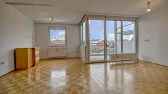 Expose Sonnige Eigentumswohnung mit Loggia und überdachten KFZ-Stellplatz