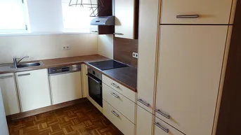 Expose Gemütliche, geräumige und sonnige Maisonette-Mietwohnung mit guter Raumaufteilung ...!