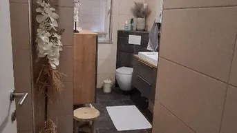 Expose Schöner NEUBAU DHH-Bungalow zu verkaufen