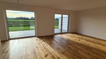 Expose Moderne Doppelhaushälfte in Mühlheim am Inn - Neubau mit Stil und Komfort