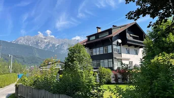 Expose 4-Zimmer-Dachgeschosswohnung mit Eigengarten in Weer