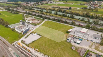 Expose Gewerbegrundstück in Autobahnnähe mit vielseitigen Nutzungsmöglichkeiten