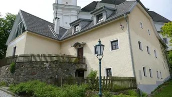 Expose Behagliche Altbau-Erdgeschoßwohnung mit Garten oberhalb von Linz