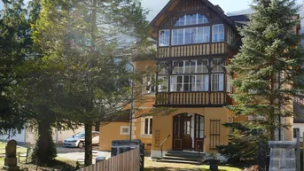Expose Geräumige Salzkammergutvilla mit großem Garten und Doppelgarage - Zweitwohnsitzgeeignet