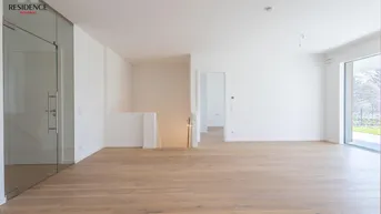 Expose Schlosspark in Parsch: Maisonette mit großem Garten