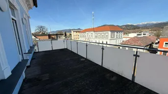 Expose wunderschöne Maisonette-Wohnung mit großzügigen Balkon in zentraler Lage ++ KNITTELFELD ++