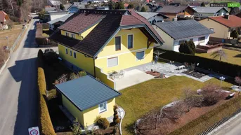 Expose Gepflegtes Zweifamilienwohnhaus mit 222 m² Wohnfläche in ruhiger Lage in Pichling +++ Weißkirchen +++