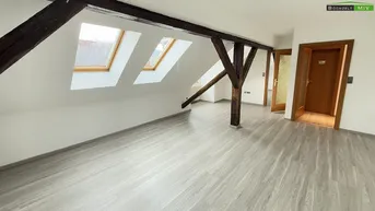 Expose Teilsanierte Dachgeschosswohnung mit 3 Zimmern im Zentrum von Trofaiach