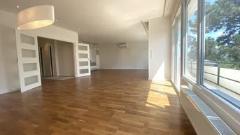 Expose Perfekt für Familien - Elegante Terrassenwohnung mit Blick ins Grüne