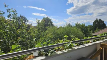 Expose *NEUER PREIS* - TRAUMHAFTE DACHGESCHOSSWOHNUNG MIT LOGGIA IN LANGENZERSDORF