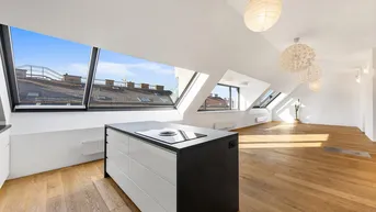 Expose Luxuriöse 3-Zimmer-Dachgeschosswohnung mit exklusivem Flair nähe Kutschkermarkt
