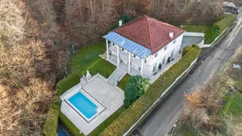 Expose Idyllisches Familienhaus mitten im Grünen mit Pool und großem Wellness-Bereich