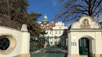 Expose Vom Traum zum Lebensstil: Sonniges Altbaujuwel mit Edelstahl-Pool, privatem Park und Wellness-Oase