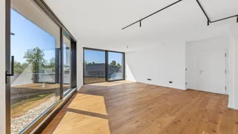Expose Ihr Domizil am Wasser: Exklusive Ferienwohnung mit Bootsanlegeplatz