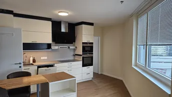 Expose Zentral - modern- ideal