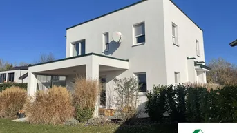 Expose energieeffizientes und lichtdurchflutetes Seehaus in ruhiger Lage, mit toller Ausstattung auf Pachtgrund zu verkaufen – ca. 50 m zum See