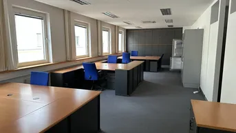 Expose möbliertes und klimatisiertes Büro im Zentrum zu vermieten