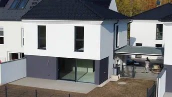 Expose Energieeffizientes Einfamilienhaus mit Photovoltaik und Luftwärmepumpe individuell gestaltbar inklusive Carport