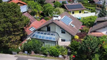 Expose gepflegtes Einfamilienhaus mit traumhaftem Wintergarten zu verkaufen