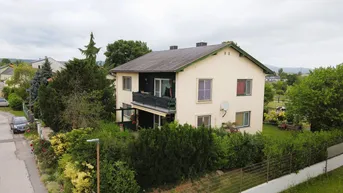 Expose Großzügiges 1–2-Familienhaus mit vielseitig nutzbarem Nebengebäude - Viel Platz für Familie &amp; Beruf