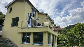 Expose großes, renoviertes Wohnhaus am Waldrand mit traumhafter Fernsicht – Ruhe, Natur &amp; Aussicht