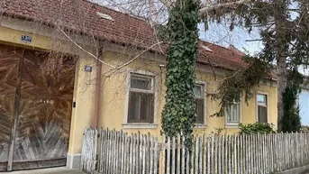 Expose Sanierungsbedürftiges Landhaus