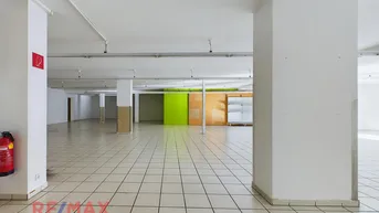 Expose Geschäfts(t)raum auf über 500m²