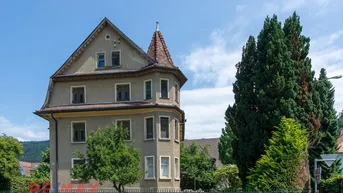 Expose "CASTELLO" träumt von neuem Hausherr/in