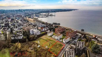 Expose Ihr Traumgrundstück mit unverbaubarer Seesicht in Toplage