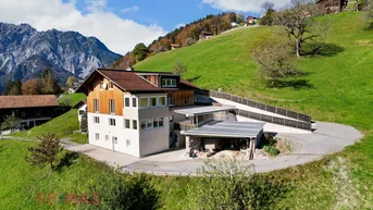 Expose Mehrfamilienhaus mit Landwirtschaft in Bartholomäberg