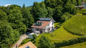 Expose Natur &amp; Komfort vereint – Einfamilienhaus mit Weitblick und Privatsphäre