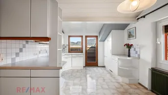 Expose Helle 3-Zimmer Dachgeschosswohnung mit Charme in Frastanz zu verkaufen!