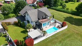 Expose Exklusive Wohlfühloase – Elegantes Haus mit Gartenidylle