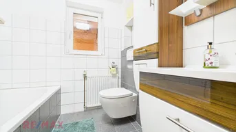 Expose Leben im Grünen: Charmantes Haus mit großzügigem Garten nahe des Thüringer Zentrums