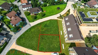 Expose Altach: Sonniges Grundstück mit 468 m² und zusätzlicher Kaufoption