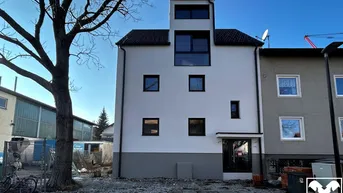 Expose Rohbau mit 3 Einheiten für Wohnen und/oder Arbeiten