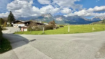 Expose Ein Haus voller Möglichkeiten: Wohnen und Büro