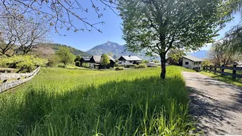 Expose Großzügiger Baugrund mit See- und Bergpanorama