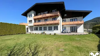 Expose Großzügiges Mehrfamilienhaus in Alleinlage mit Panorama
