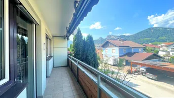 Expose 3-Zimmer-Wohnung mit Bergblick