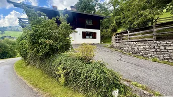 Expose Handwerker Schmuckstück - idyllische Alleinlage mit Bergblick