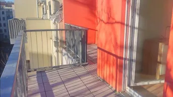 Expose *** DG-Wohnung mit WEST-Terrrasse OHNE SCHRAEGEN Naehe U1 ***