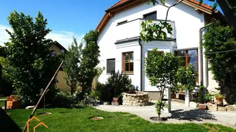 Expose **NEU**FRÜHLING IM EIGENEN GARTEN- WOHLFÜHLOASE MIT POOL, SAUNA UND GARAGE IN FRAUENKIRCHEN!