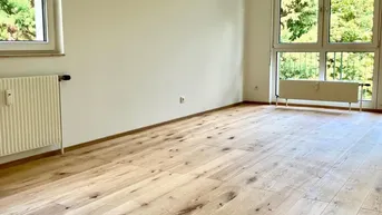 Expose Mitten in Hietzing und doch 100% Grünruhelage - Erstbezug nach Renovierung 2 Zimmer mit schöner Freifläche!